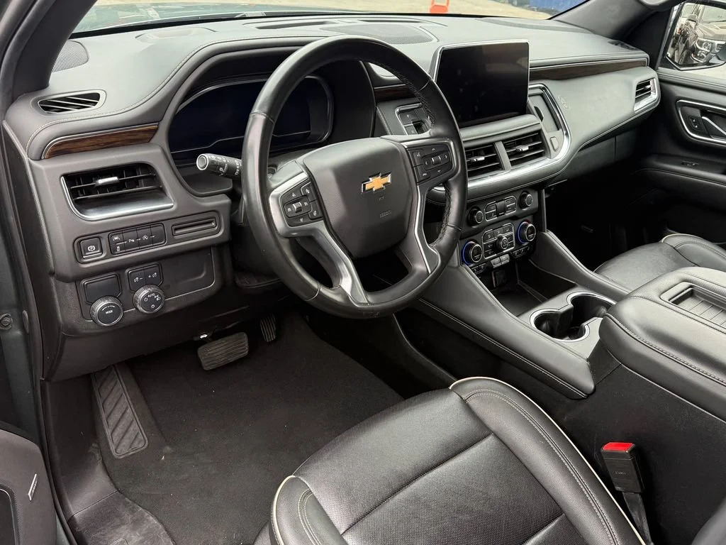Used 2024 Silver Sage Metallic Chevrolet Premier image 3
