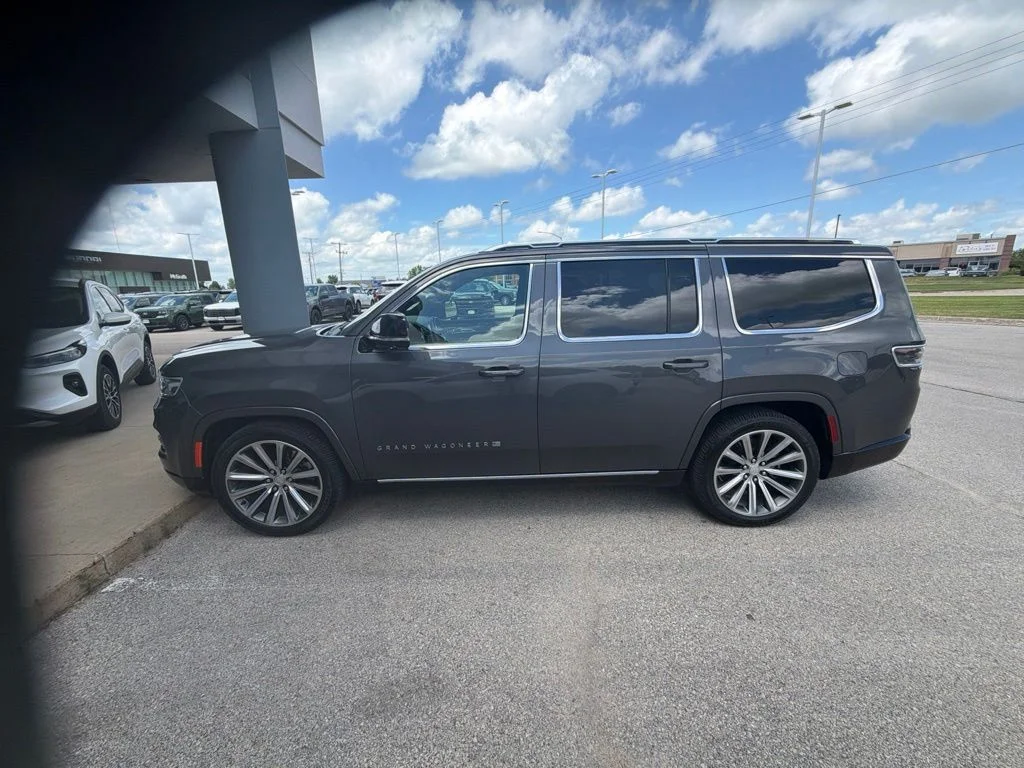 Used 2023 Gray Jeep Series II image 4