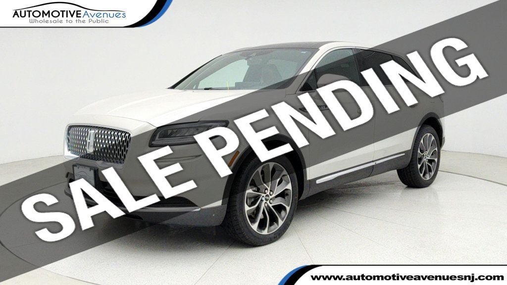 2021 Lincoln Nautilus Reserve's photo