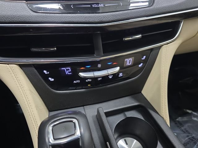 Used 2019 Bronze Dune Metallic Cadillac 3.6L Luxury image 24