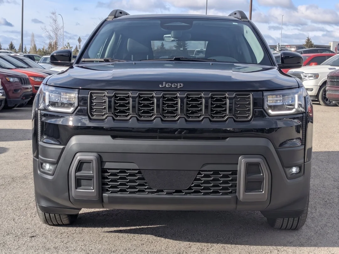 New 2026 Black Jeep Laredo - - 4x4 - 1.6L I-4 Turbo Hybrid - 12.3 Uconnect Display - Heated Seats/Steering & More! image 3