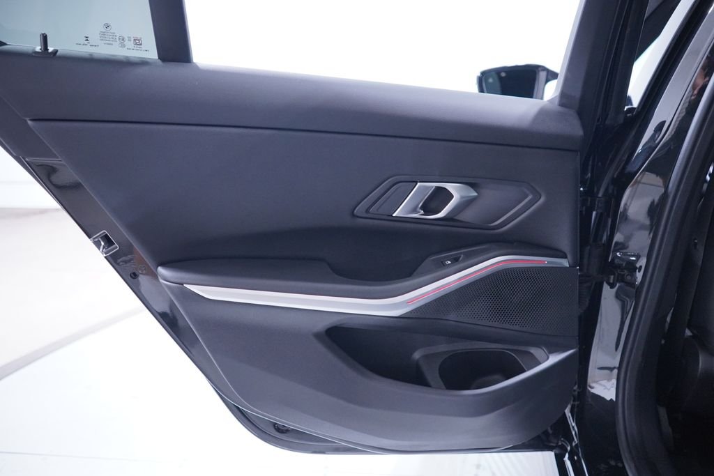Used 2025 Black Sapphire Metallic BMW M340i image 16