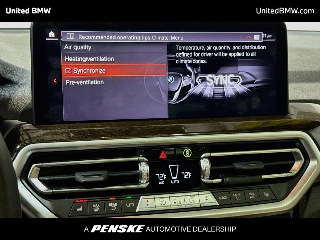 Used 2023 Mineral White Metallic BMW sDrive30i image 18