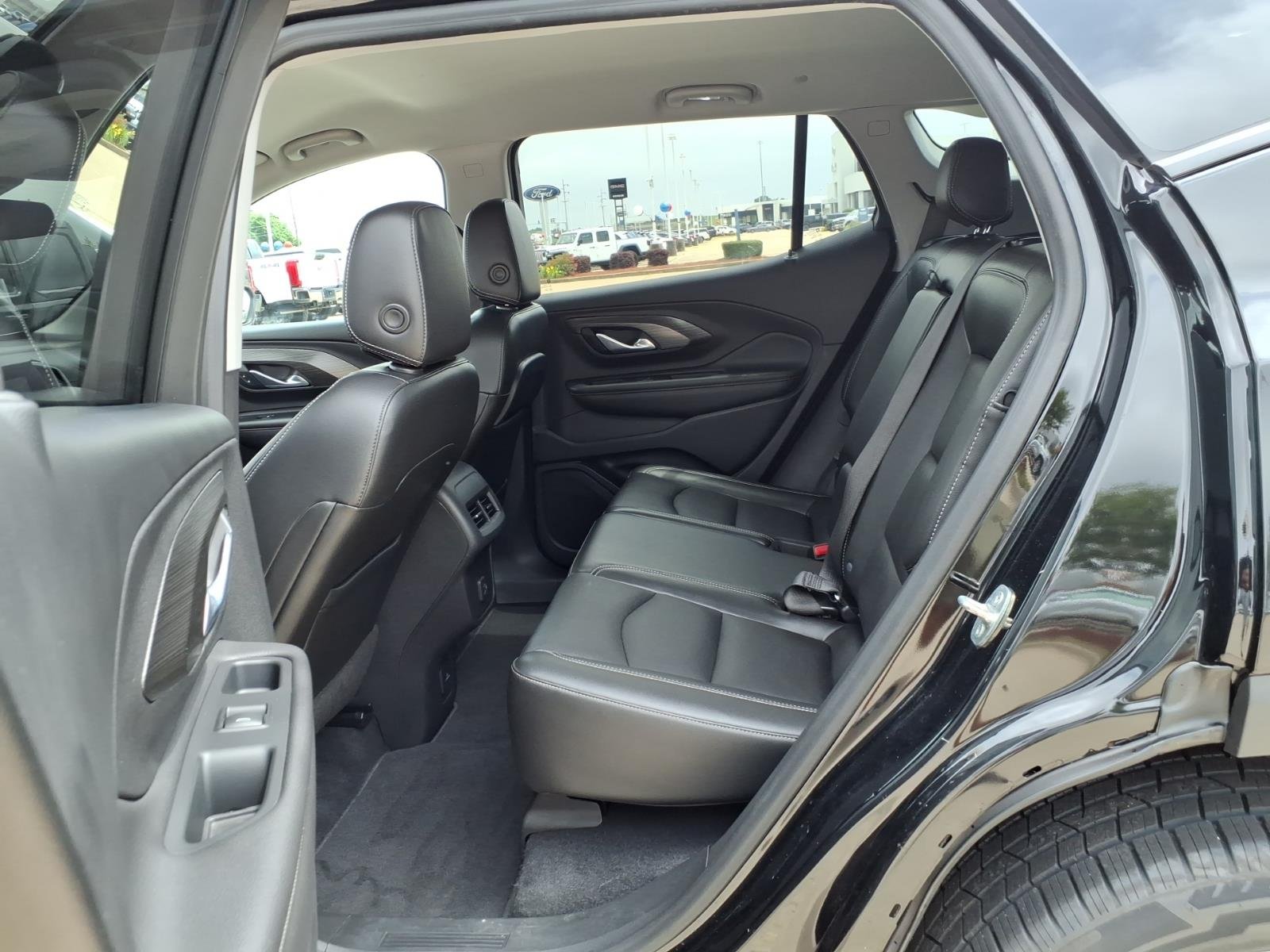 Used 2022 Ebony Twilight Metallic GMC SLT image 16