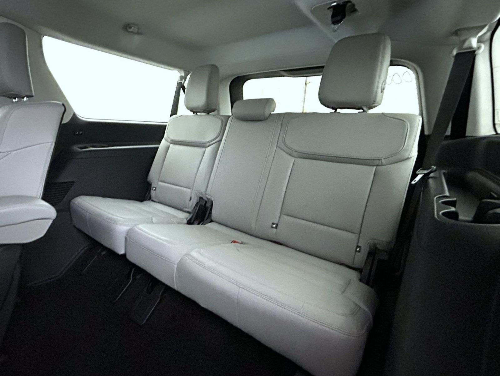 New 2027 Glacier Gray Metallic Tri-Coat Ford Active image 20