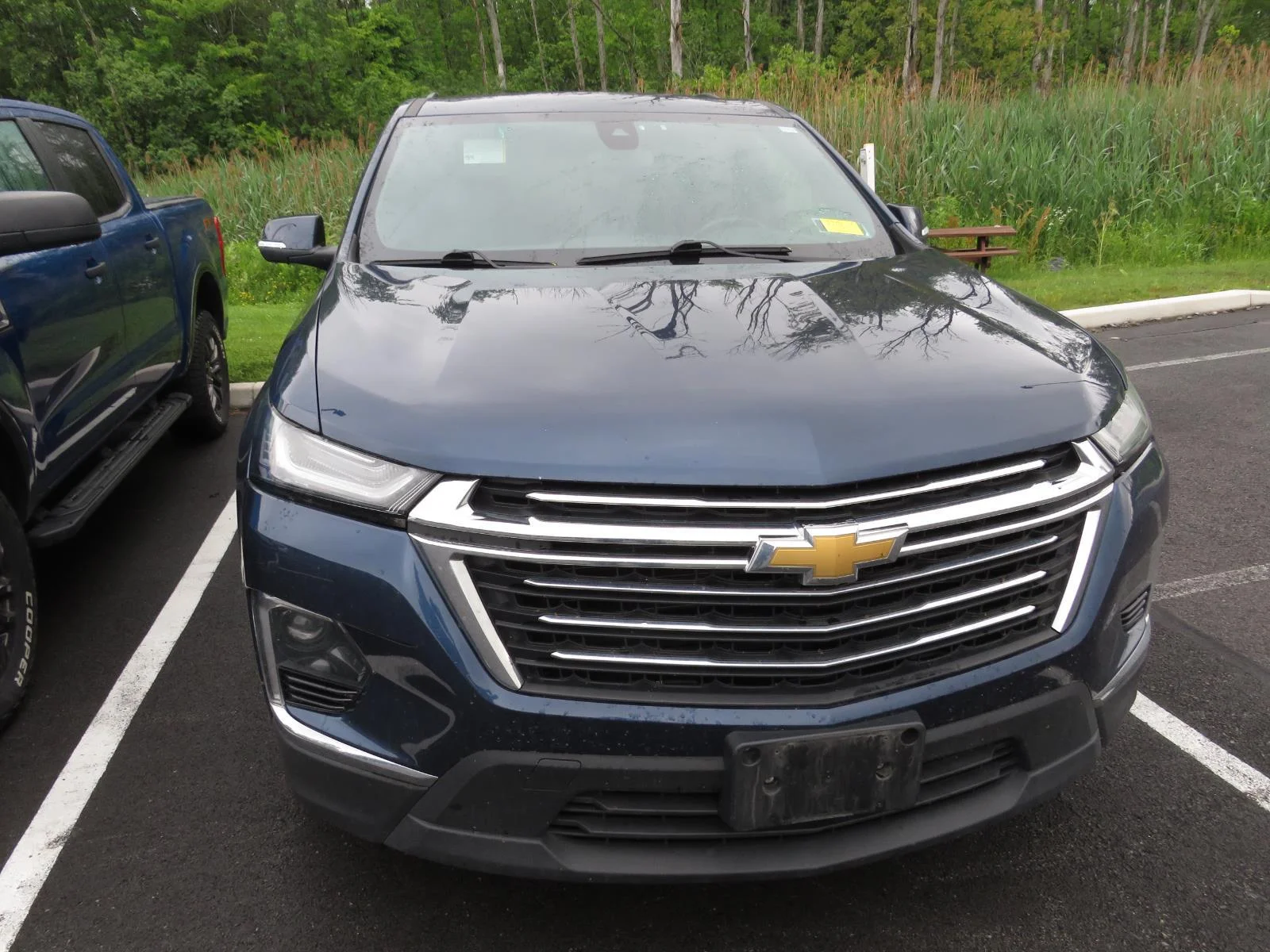 Used 2023 Northsky Blue Metallic Chevrolet LT Cloth image 4