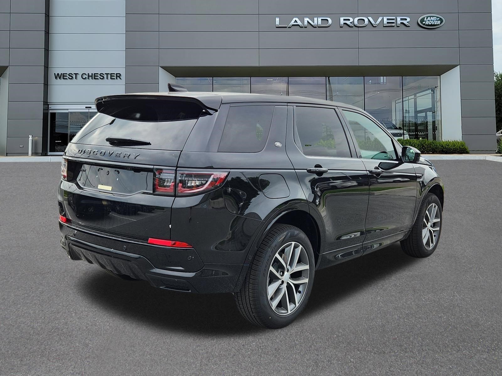 New 2026 Santorini Black LAND ROVER Landmark image 4