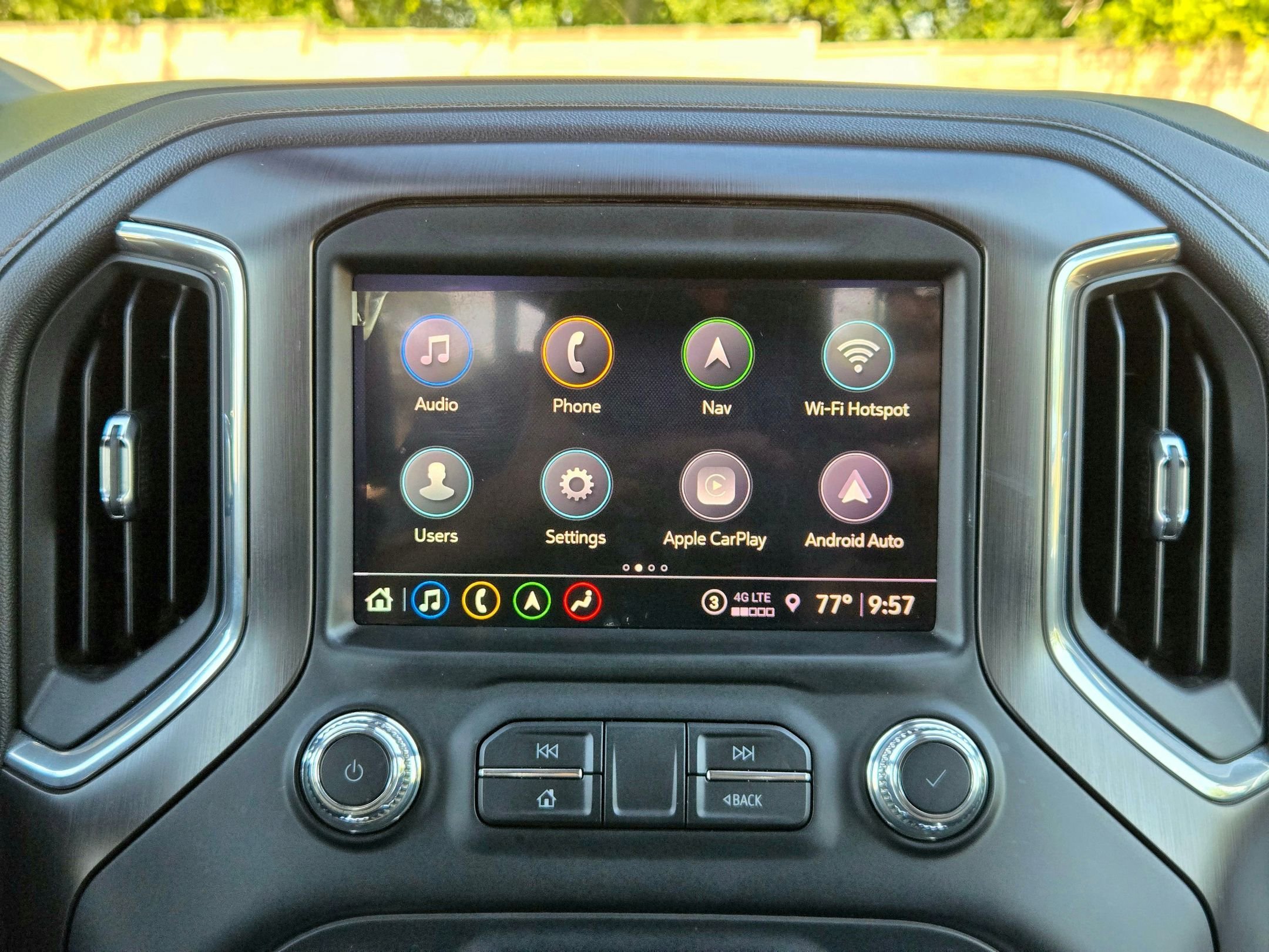 Used 2022 Summit White GMC AT4 image 17