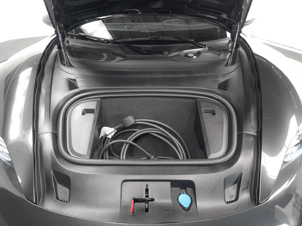 Used 2022 Volcano Grey Metallic Porsche Base image 35