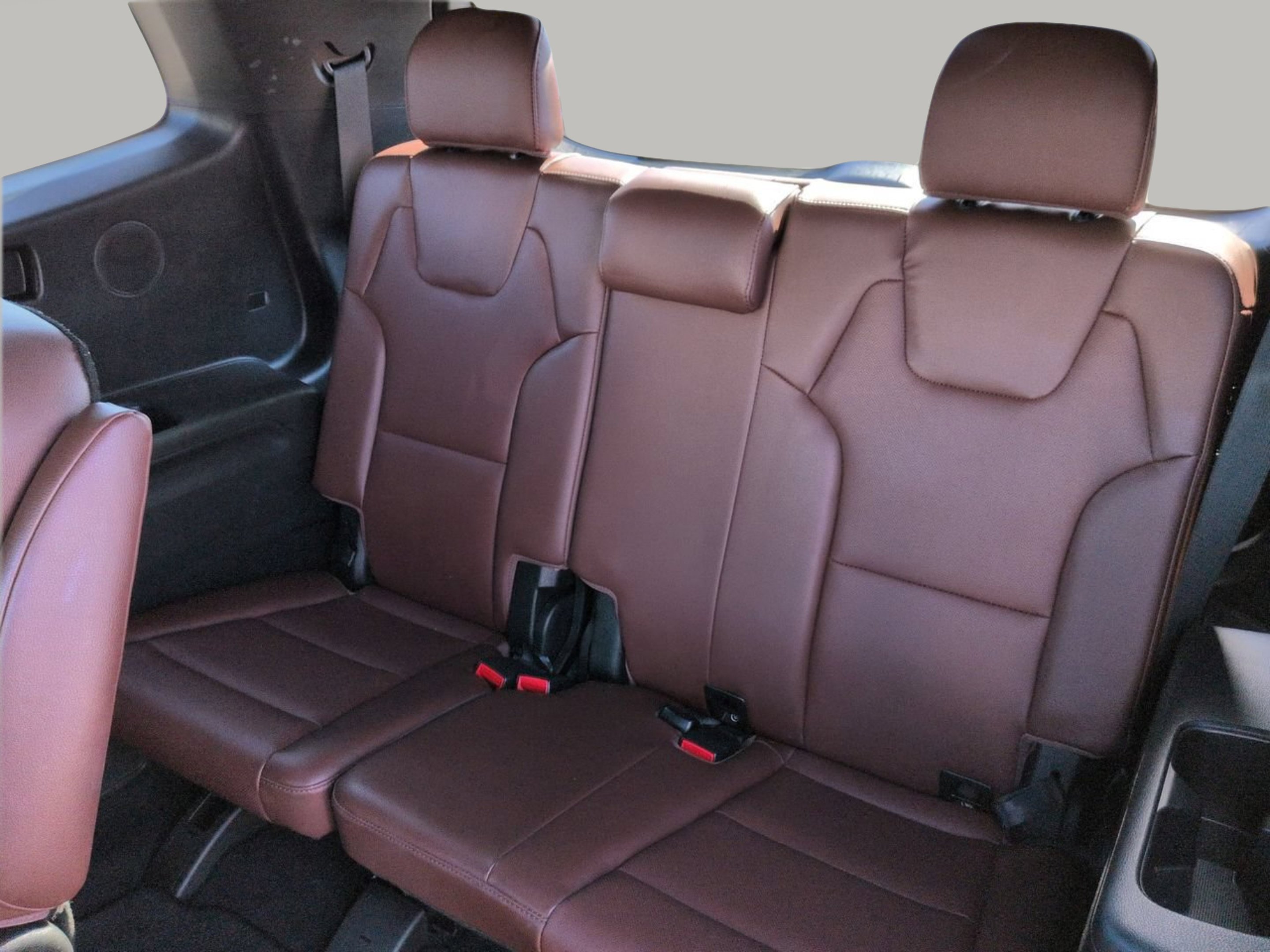 Certified Used 2023 Glacial White Pearl Kia SX image 12