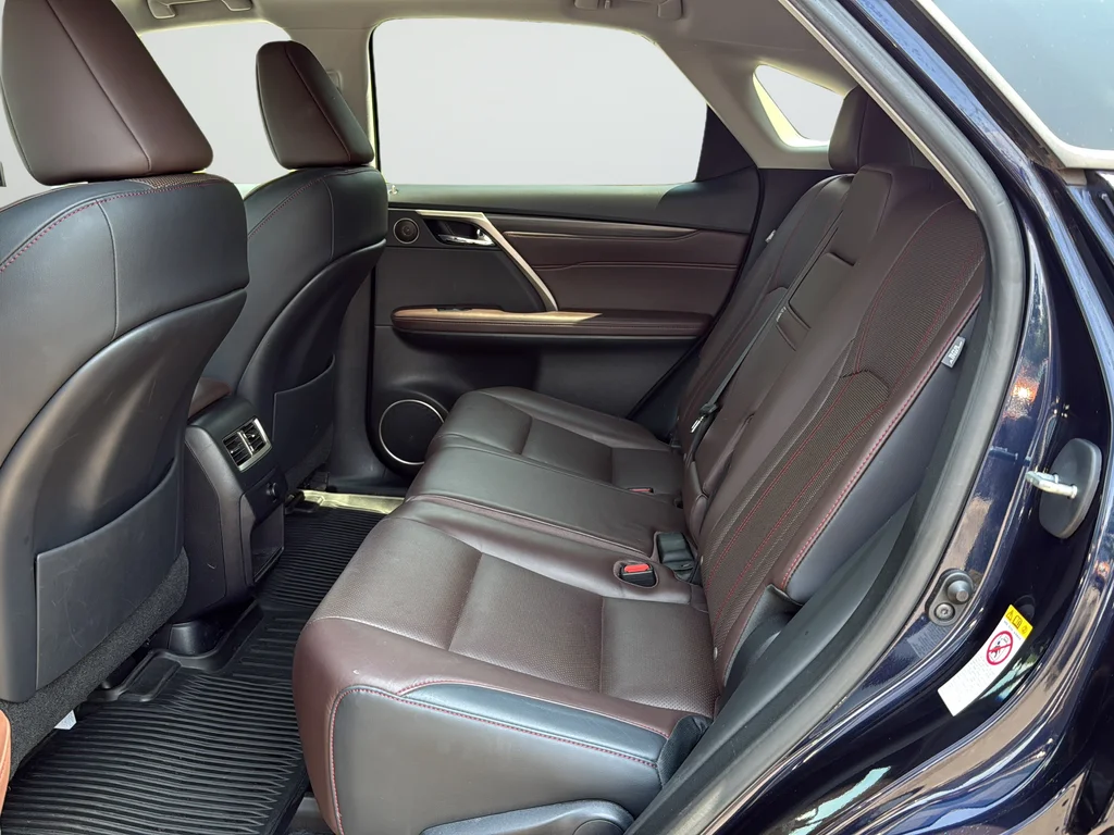 Used 2017 Blue Lexus 350 image 23