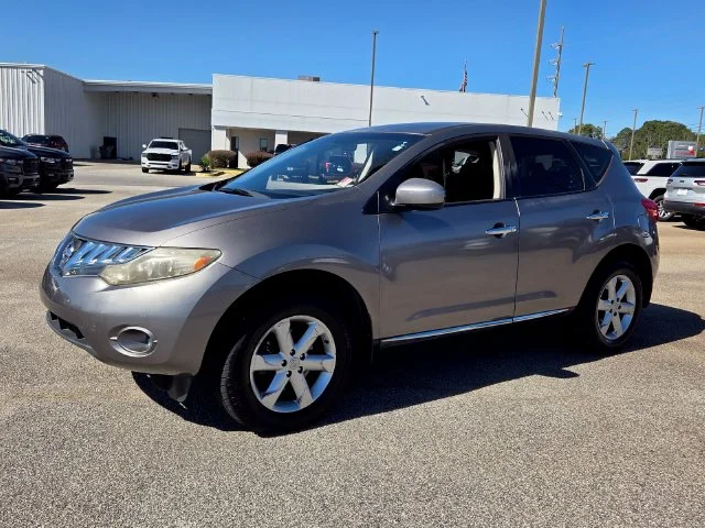 Used 2010 Gray Nissan S image 3