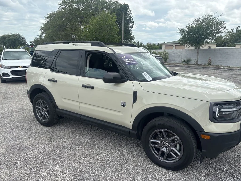 Used 2025 Beige Ford Big Bend image 1