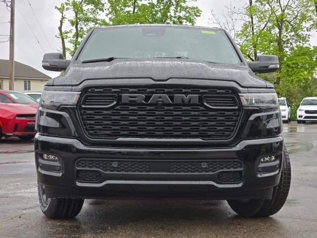 New 2026 Diamond Black Crystal Pearl-Coat Exterior Paint RAM Big Horn/Lone Star image 4