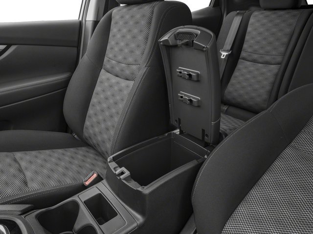 2018 Nissan Rogue Sport SV - Photo 17