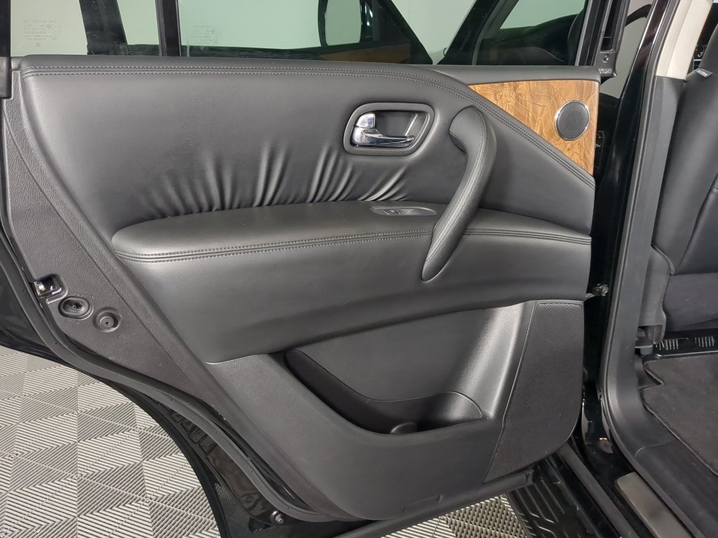 Certified Used 2022 SUPER BLACK Nissan SL image 17