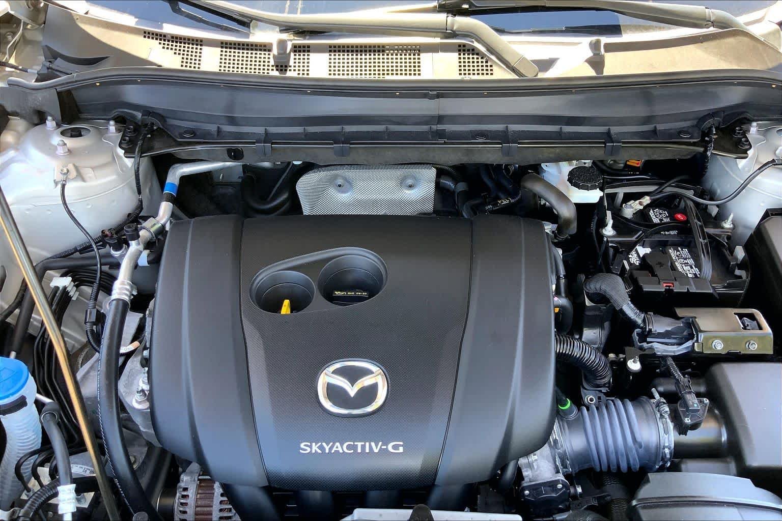 Used 2025 Platinum Quartz Metallic Mazda 2.5 S Preferred Package image 32