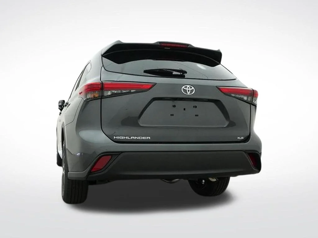 Used 2023 Gray Toyota XLE image 26