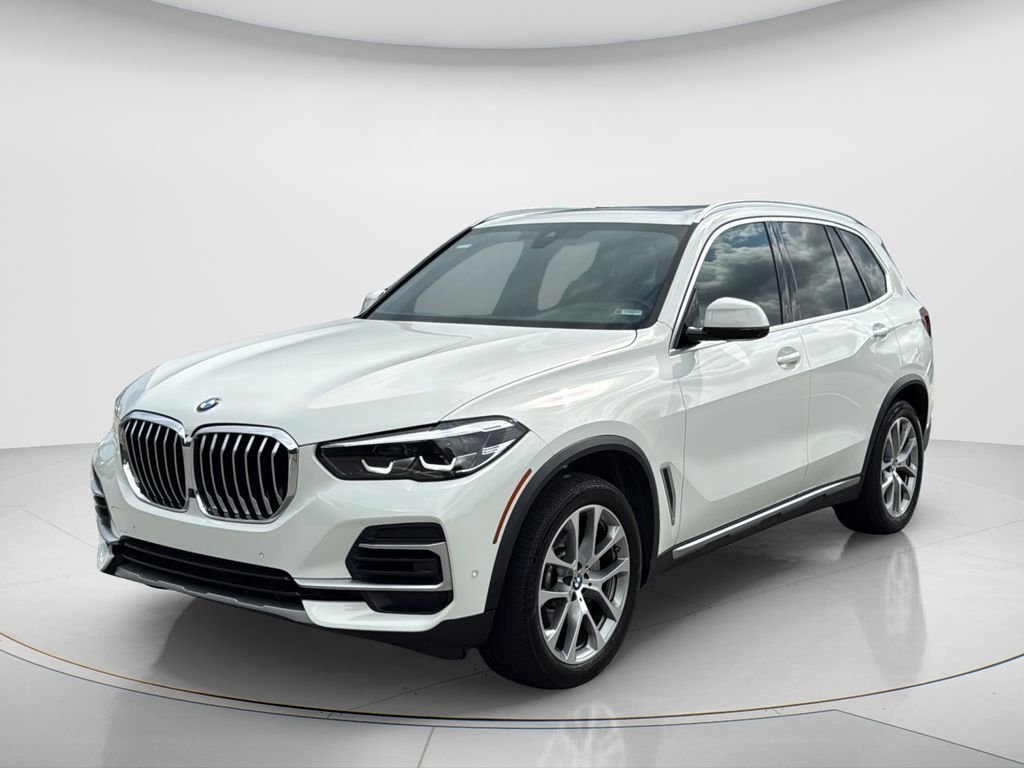 Certified Used 2023 Alpine White BMW sDrive40i image 1