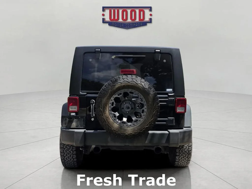 Used 2018 Black Clearcoat Jeep Unlimited Sport image 3