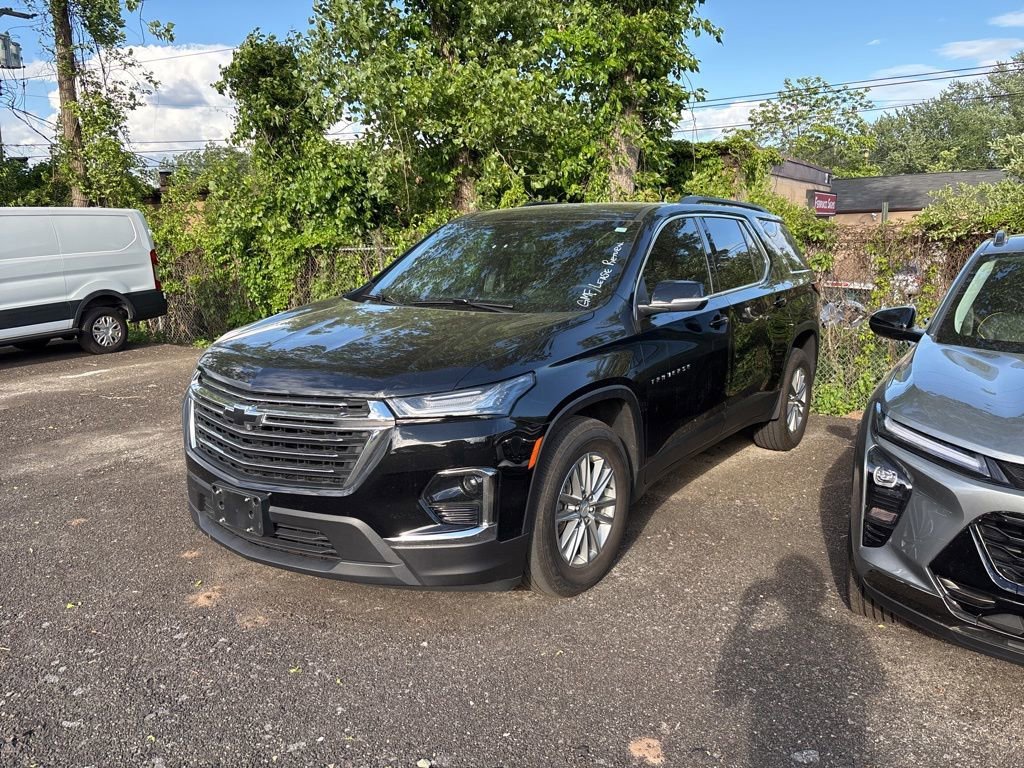 2023 Chevrolet Traverse AWD 1LT's photo