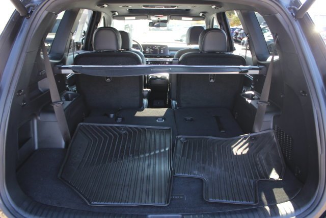 Used 2025 Black Kia EX X-Line image 29
