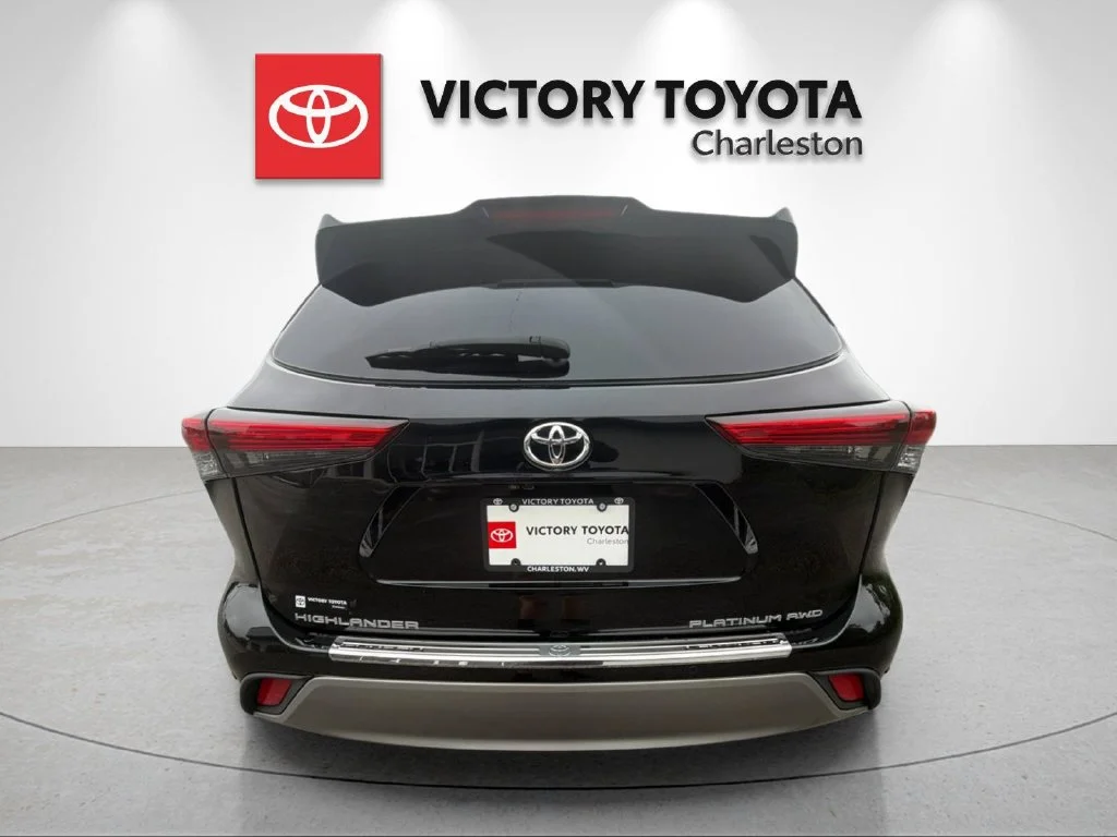 Used 2023 Black Toyota Platinum image 4