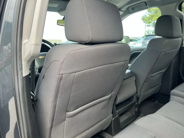 Used 2019 Gray Chevrolet LT image 32