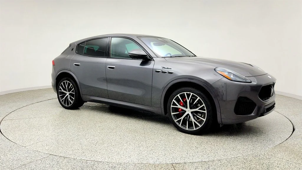 Used 2023 Grigio Lava Metallic Maserati Modena AWD image 3
