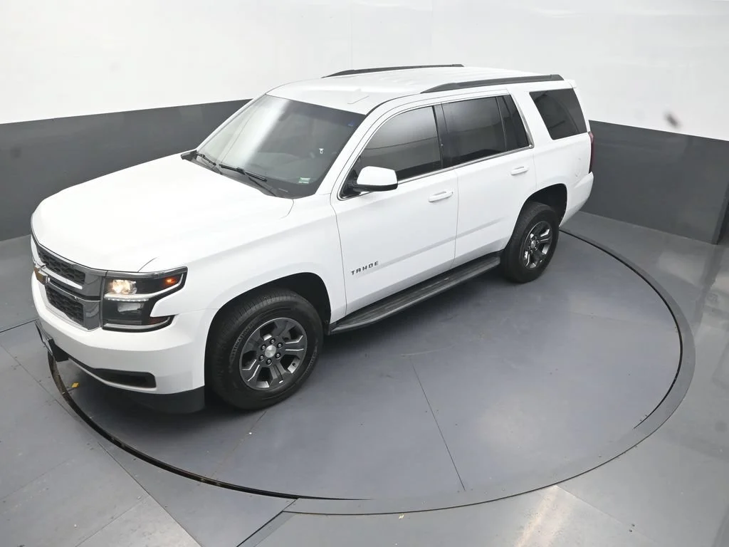 Used 2018 White Chevrolet LS image 19