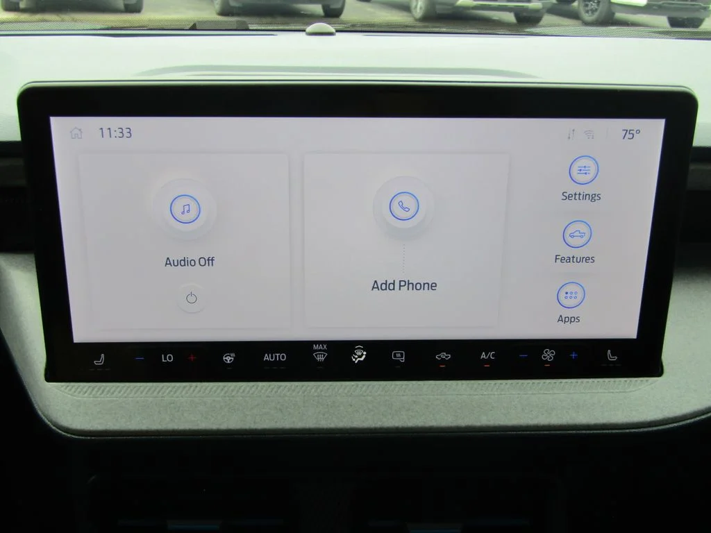 Used 2025 Green Ford XLT image 29