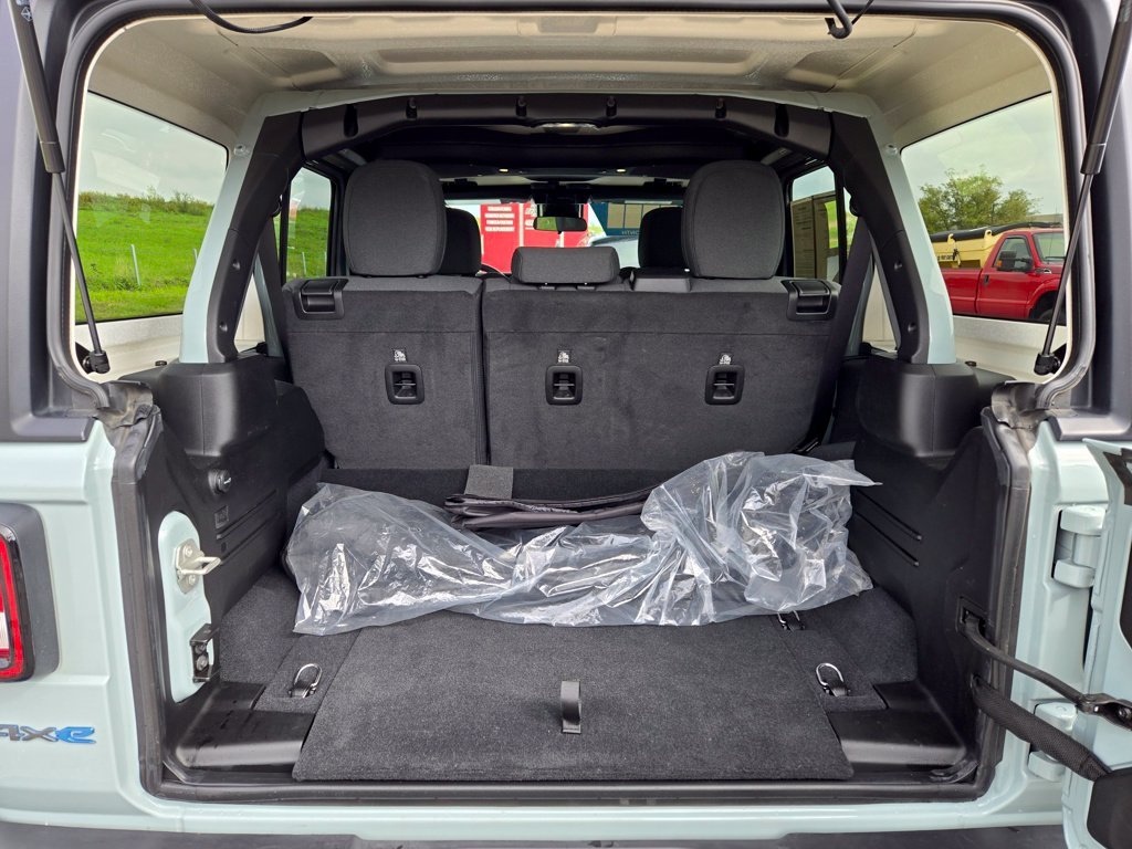 Used 2024 Gray Jeep Sport S 4xe image 28