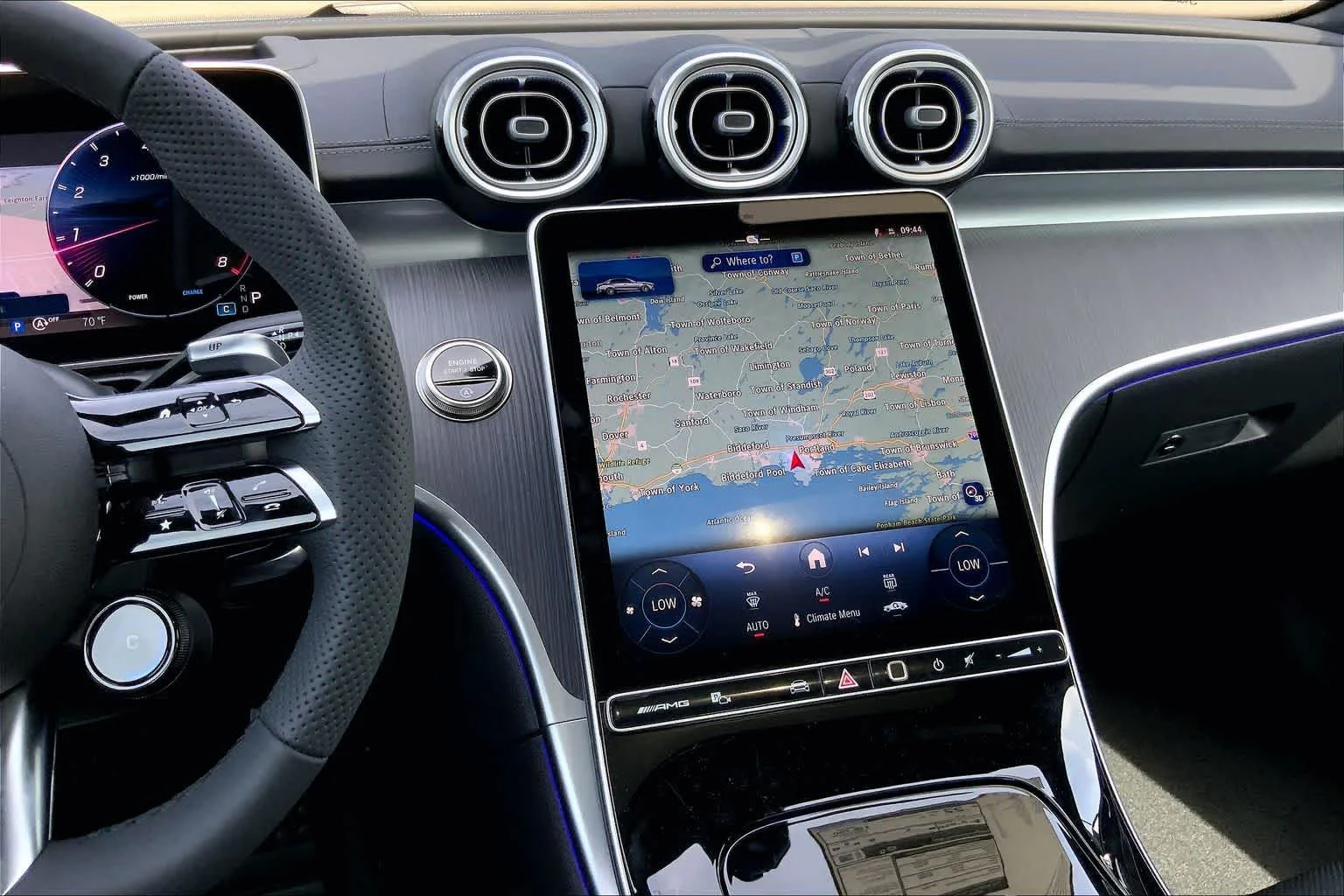 New 2026 Cirrus Silver Metallic Mercedes-Benz AMG® C 43 image 6