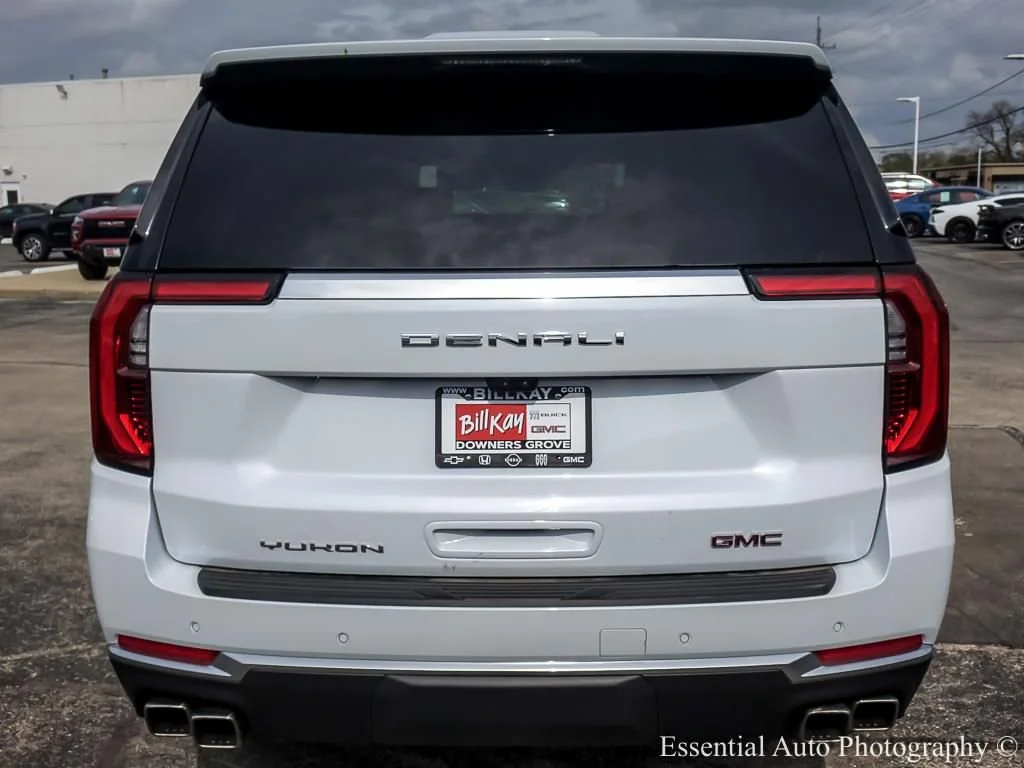 2026 GMC Yukon Denali - Photo 7