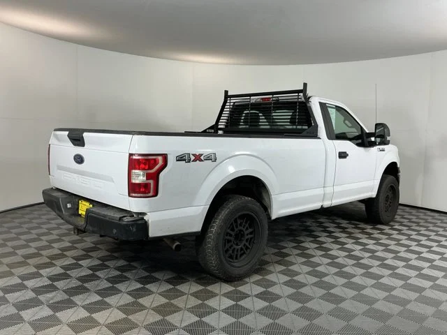 Used 2019 White Ford XL image 4