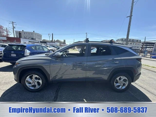Used 2024 Gray Hyundai SEL image 11