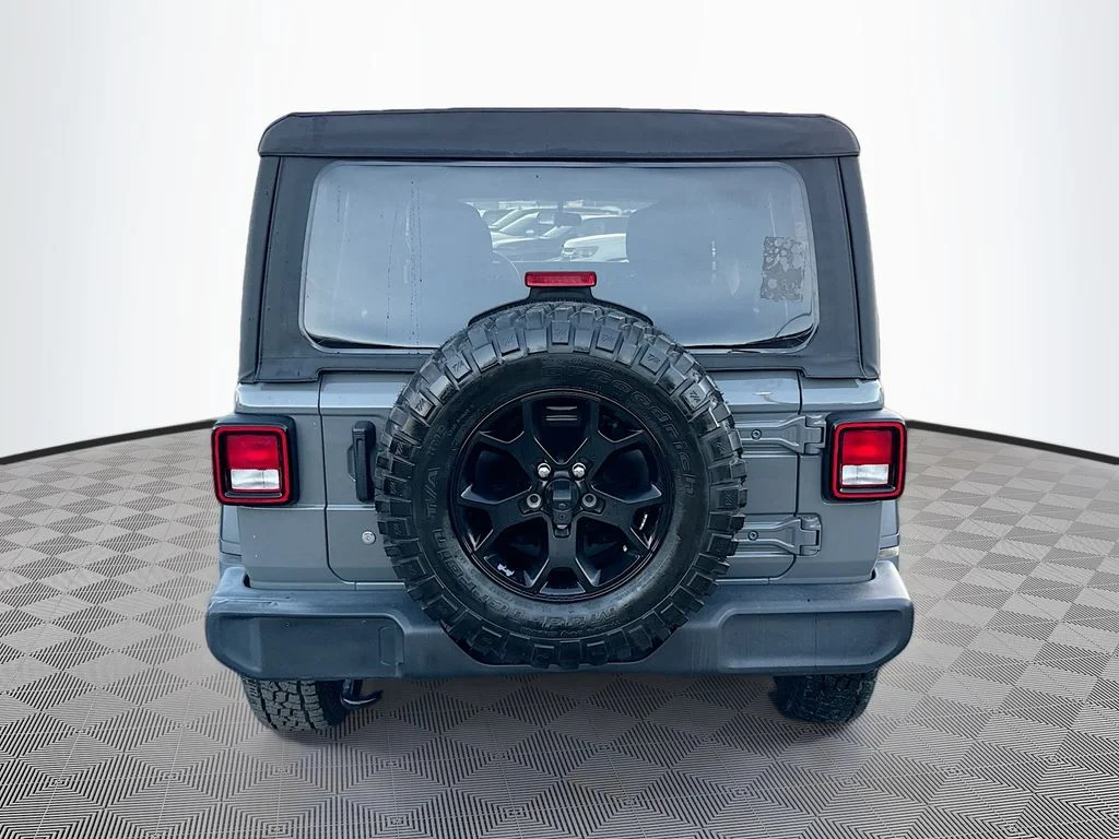 Used 2021 Gray Jeep Unlimited Willys image 7