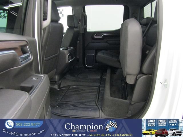 Used 2023 SUMMIT WHITE GMC SLT image 23