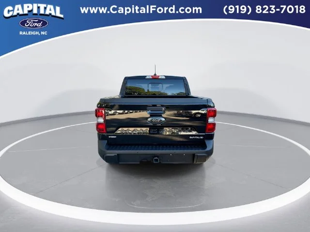 Used 2023 Black Ford Lariat image 7