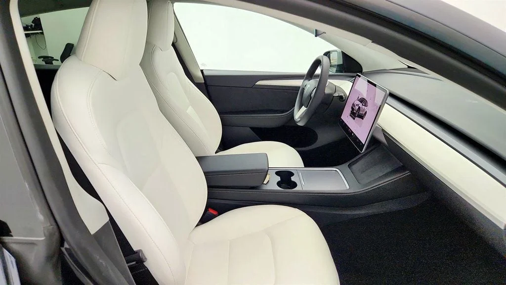 Used 2024 Stealth Grey Tesla Long Range AWD w/ 7-Seat White & Black Premium Interior image 30