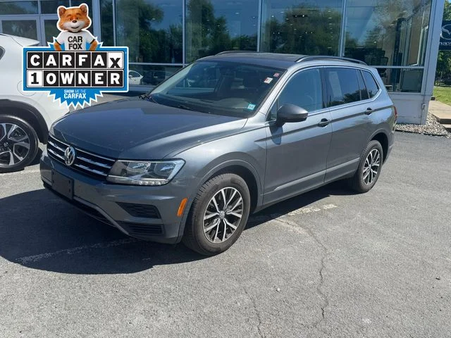 2018 Volkswagen Tiguan 2.0T SE 4Motion's photo