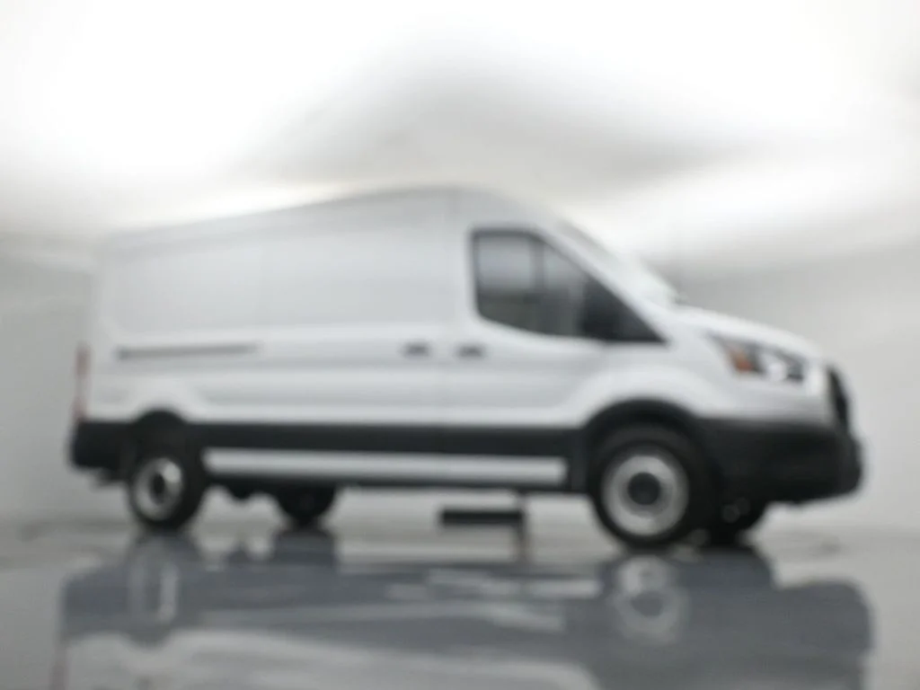 New 2026 Oxford White Ford Base image 46