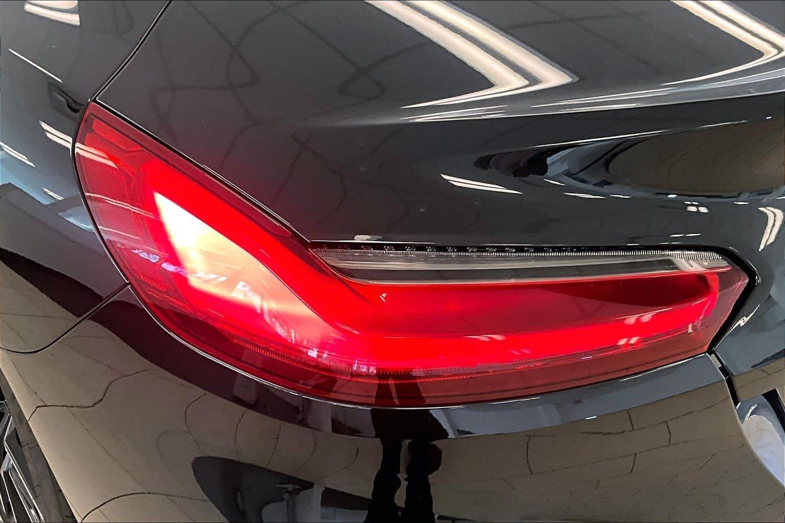 Used 2022 Black Sapphire Metallic BMW sDriveM40i image 24