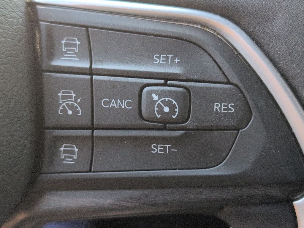 Used 2024 Black Jeep 4xe image 18