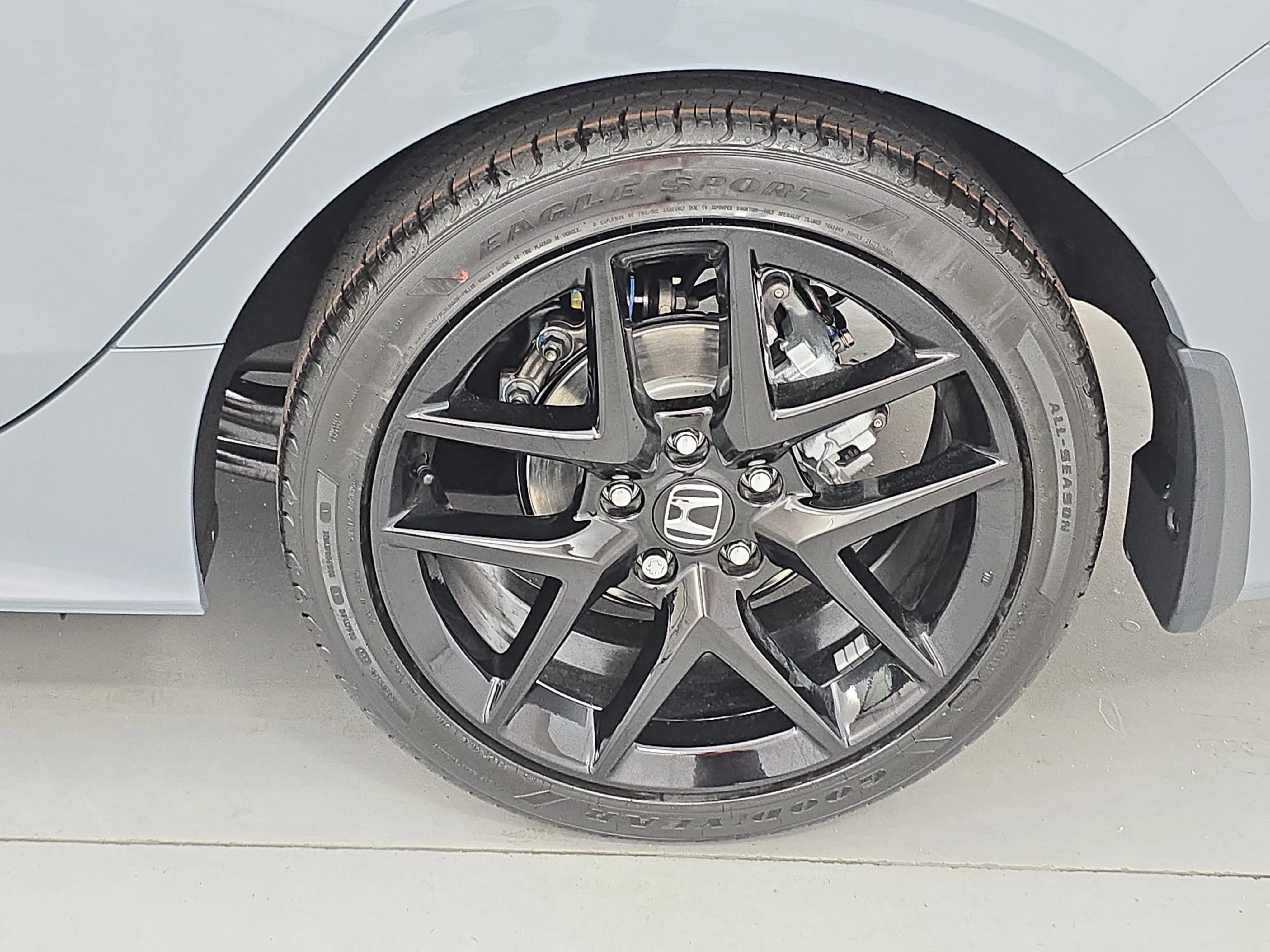 New 2026 Urban Gray Pearl Honda Sport image 32