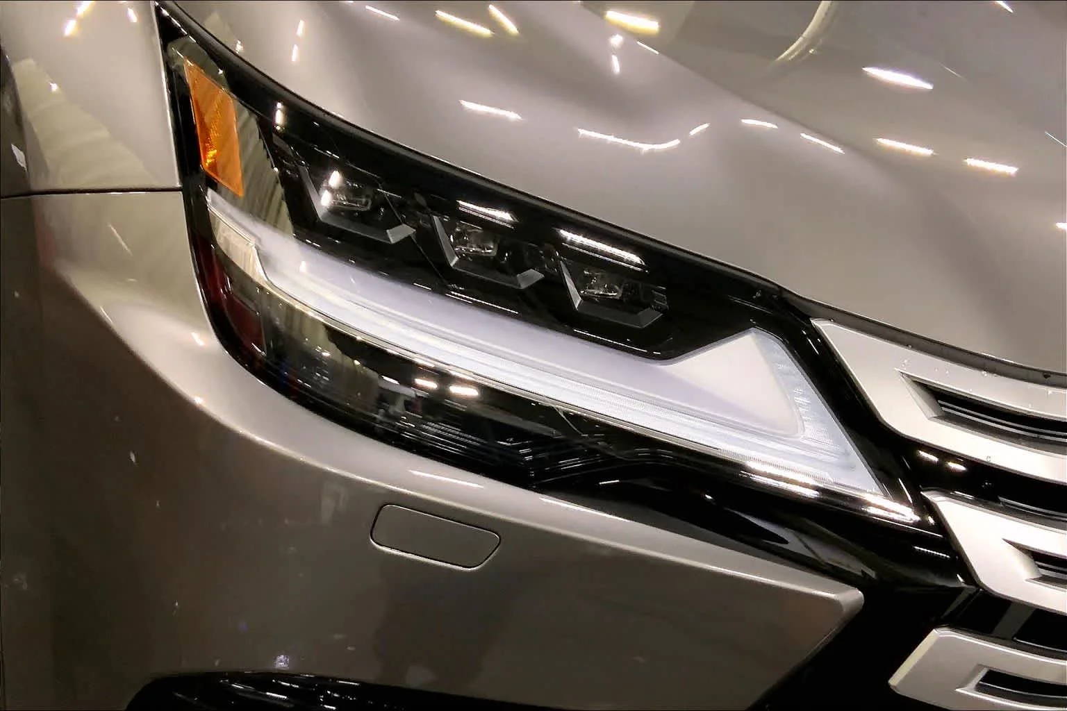 New 2026 Manganese Luster Lexus LUXURY image 13