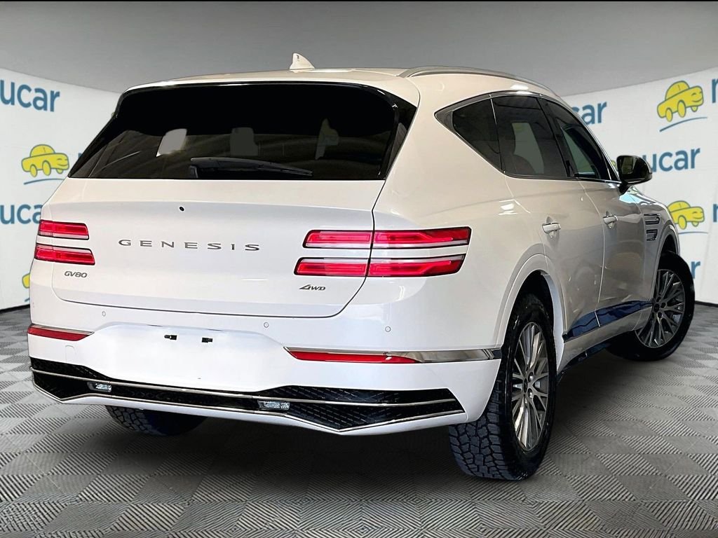 Used 2025 White Genesis 2.5T image 6