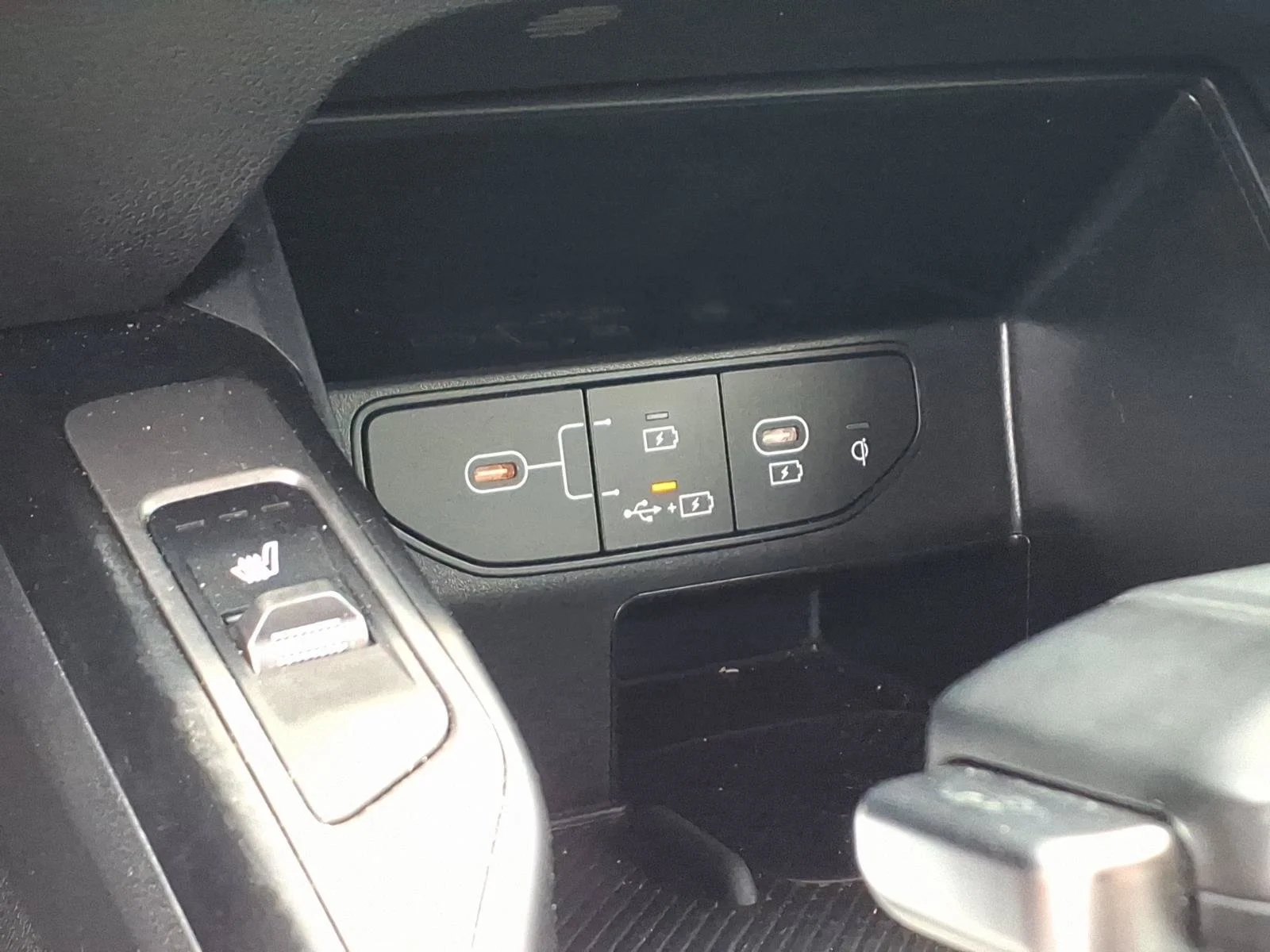 Used 2024 Ebony Black Kia S image 15