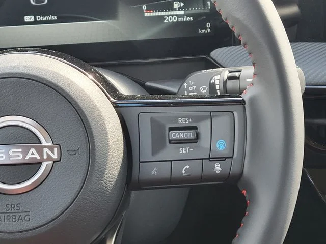 2025 Nissan Kicks SR AWD - Photo 30