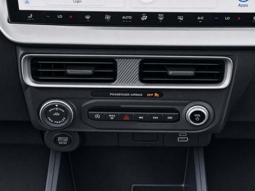 New 2026 Oxford White Ford Lariat® image 18
